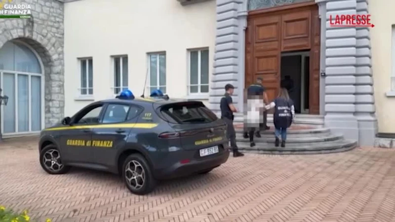 https://media.liberoquotidiano.it/nUdUrjMgkaUnUgkA3R6HsahT9wBll4Yd-mwMZSYhOwI/width:800/quality:90/aW1hZ2VzLzIwMjUvMTAvMTAvMDc1MDUwNjYxLTZkY2JiZjJiLTQ0NzctNDA5OC05ODk5LWM2OThhMGM3ZWEwZC5qcGc.webp