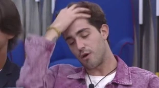 Grande Fratello Vip, Tommaso Zorzi: "Froc** è meno grave di neg**? Non la squalificano", produzione in imbarazzo per Patrizia De Blanck