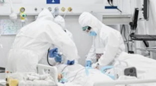 Variante Delta, il bollettino: su contagi e decessi, l'effetto "no vax" che preoccupa Mattarella e Sileri