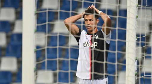 Cristiano Ronaldo col coronavirus, "violato il protocollo?": come stanno davvero le cose