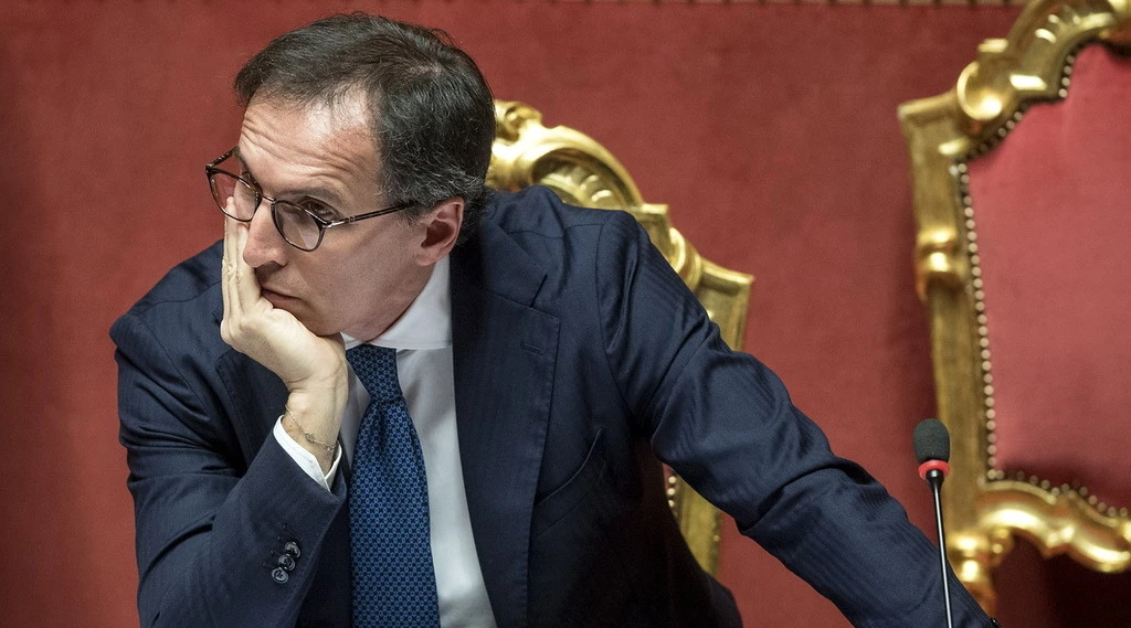Coronavirus, Francesco Boccia annuncia: "Possibili riaperture differenziate dal 18 maggio"