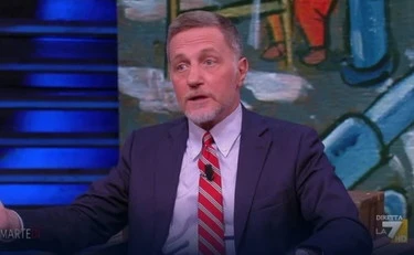 DiMartedì, Giannini delira su Meloni: "Vogliono fare piazza pulita"