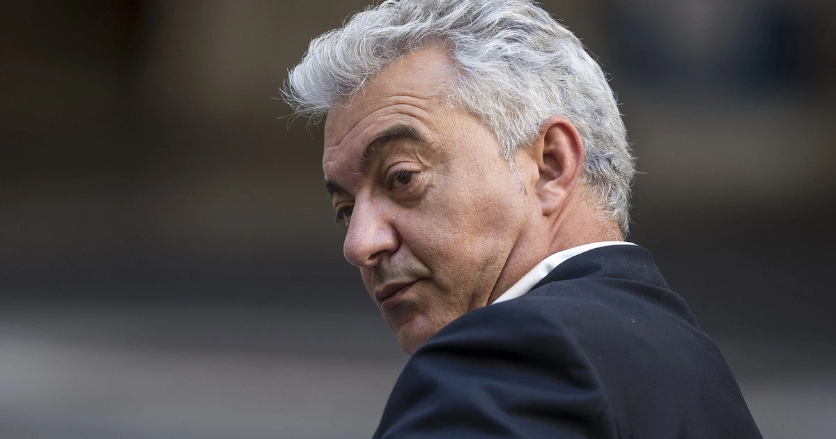 Domenico Arcuri e il vaccino, i timori nel cuore del governo: niente soldi per dosi extra, esclusi gli over 55?