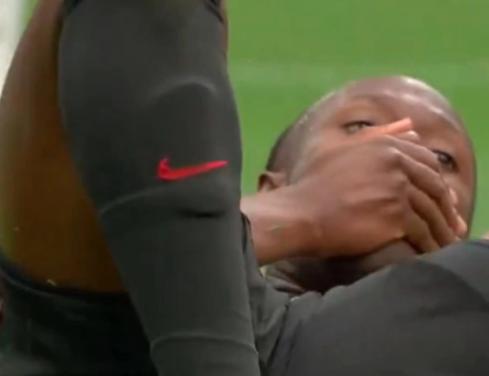 Mondiali 2026, infortunio-choc per Ismael Koné: la sua gamba si spezza in due