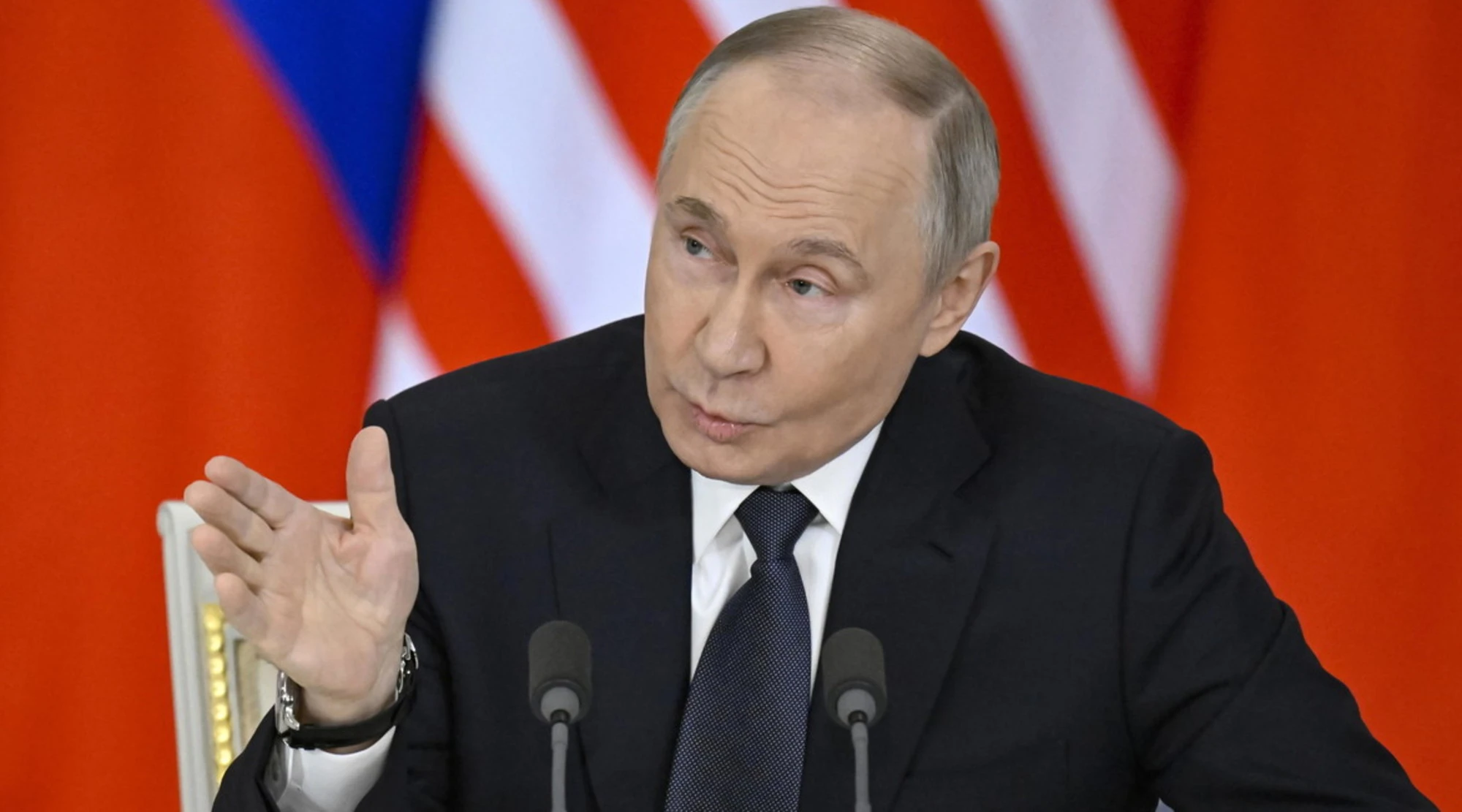 Ucraina, la telefonata tra Trump-Putin: &quot;Strada giusta&quot;