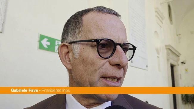 https://media.liberoquotidiano.it/nfdrtM-2Qb5kQcreFReH1yaYzD5ENrKmYwy4zzw2NKk/width:800/quality:90/aW1hZ2VzLzIwMjUvMTAvMDkvMTEzMDMzODQ3LWY1MDBhMDBkLTM3YjItNGZiNS1iZWFhLWVmNjVjYjBiMGY3Yi5qcGc.webp