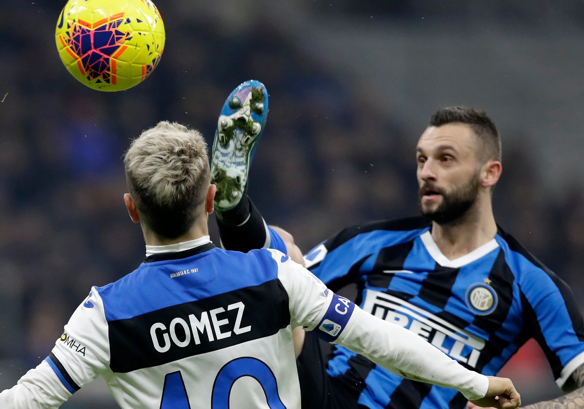 L'Inter frena la corsa con l'Atalanta: finisce 1-1. I bergamaschi agganciano la Roma al quarto posto