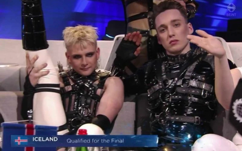 Eurovision song contest, disastro in diretta in Israele: gli Hatari tirano fuori la sciarpa della Palestina