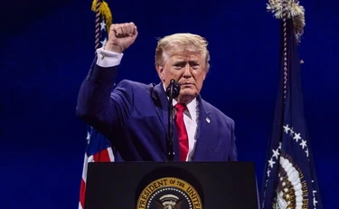 Donald Trump, il discorso del 4 luglio: "Comunismo cancro da estirpare subito"