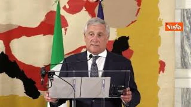 https://media.liberoquotidiano.it/nne6tveycCVqeEXtNhSxjqUKrPyYvGgo612s3DjPRBk/width:800/quality:90/aW1hZ2VzLzIwMjUvMDkvMTIvMTQxODE1MDg1LTc2NmMwZGMxLTVkOGMtNGFlNS04ZDNlLWEzZjVhMjM4YTQ4ZS5qcGc.webp