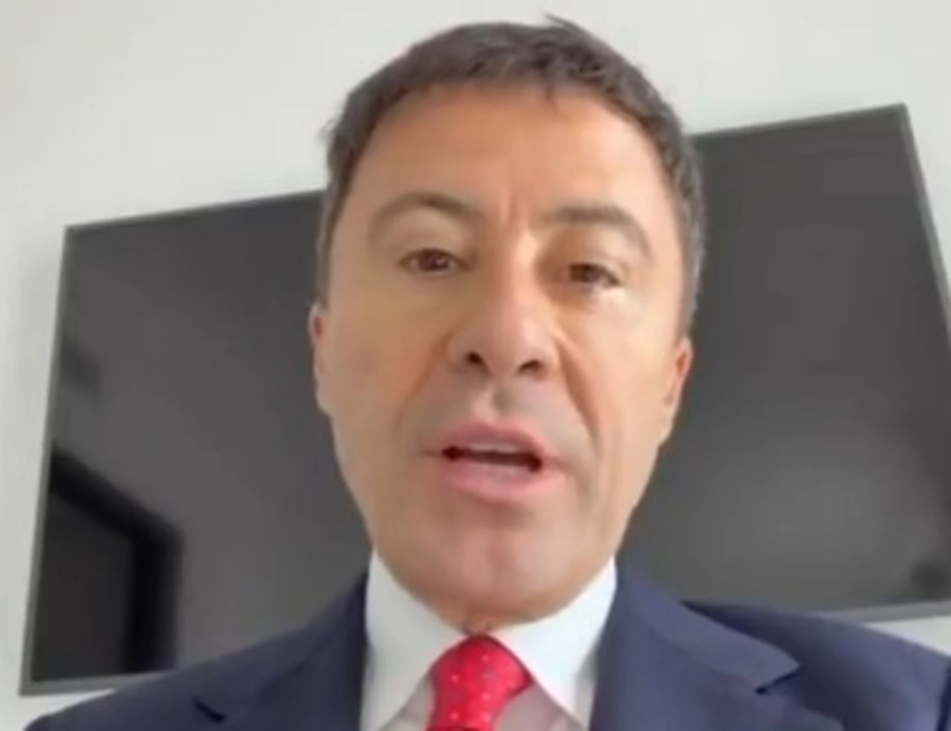 Nazionale, Italo Bocchino inchioda la sinistra: "Avete distrutto il patriottismo"