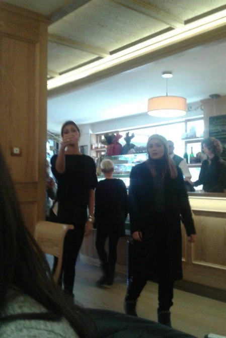 Belen Rodriguez, fuga dal gossip in quel di Cortina