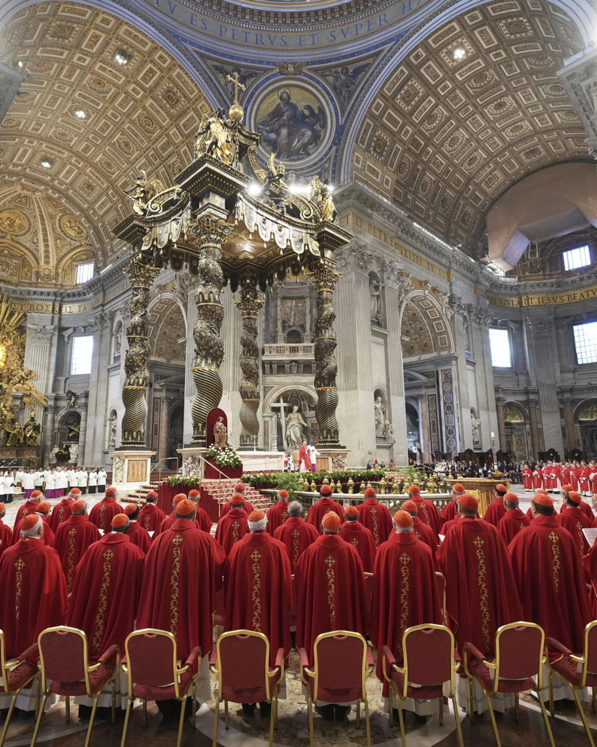 La Francia allunga le mani sulla Chiesa