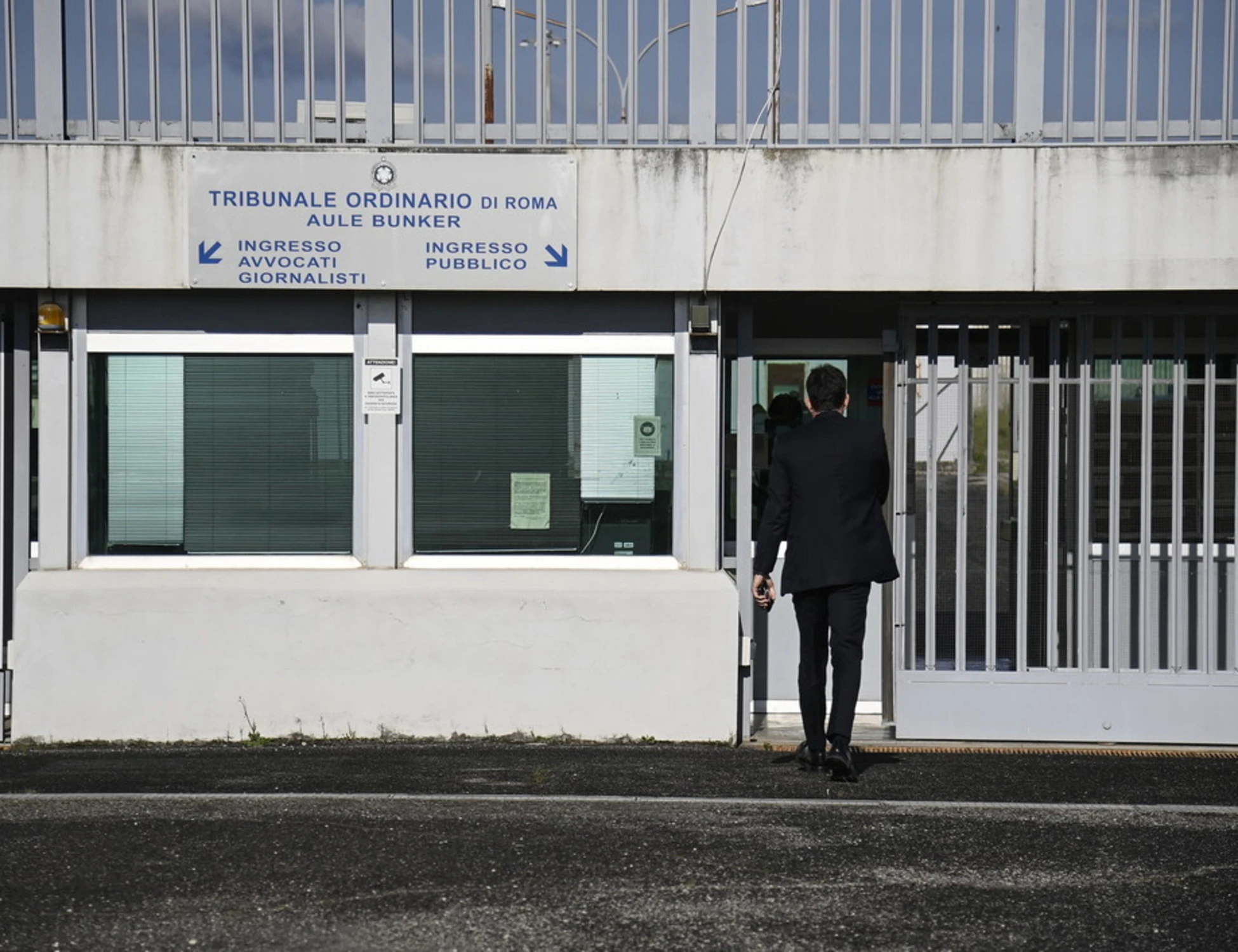 Roma, espulso 7 volte ma ancora in Italia: il primato del 30enne egiziano