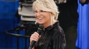 Maria De Filippi pigliatutto. Palinsesti Rai, la clamorosa sorpresa: quale serata le hanno affidato