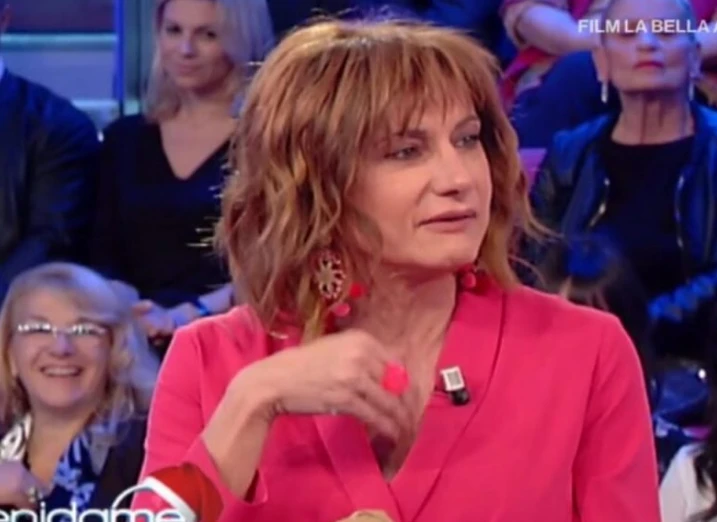 Vieni da me, Vladimir Luxuria e il racconto del dramma: "A 13 anni ho subito una molestia"