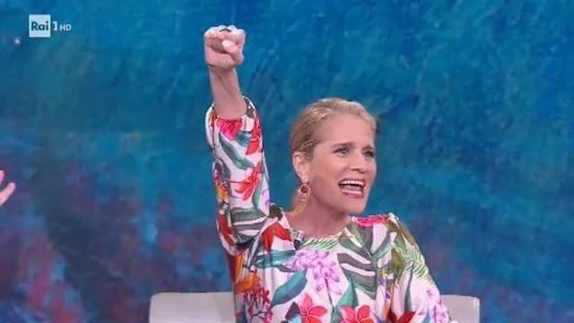 Grande Fratello, Heather Parisi sbrocca con Matteo Salvini: "Hai da fare? Allora smettila"
