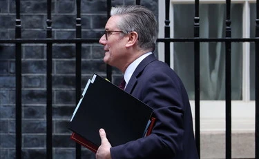 Lotta al coltello nel Labour: Starmer ha i giorni contati