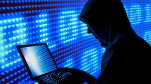 Hacker russi, 5 banche italiane nel mirino: scatta l'allarme