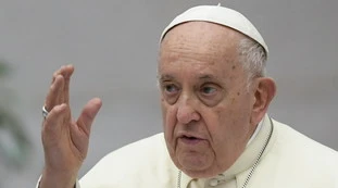 Il Vaticano si scorda di Dio: ecco perché le Chiese sono sempre più vuote