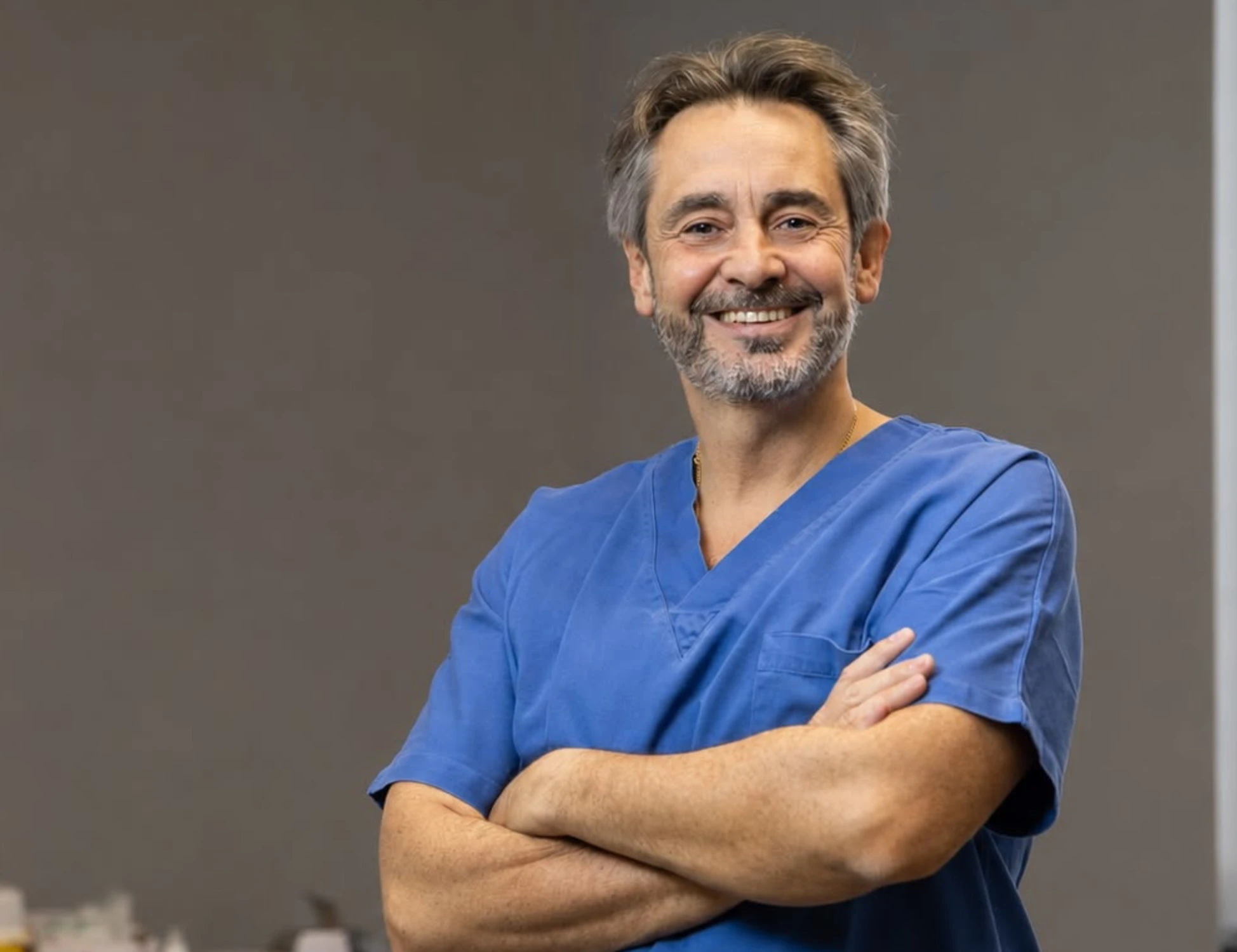 Il professor Edoardo Cervi, primo in Italia a trattare le vene con la crioscleroterapia