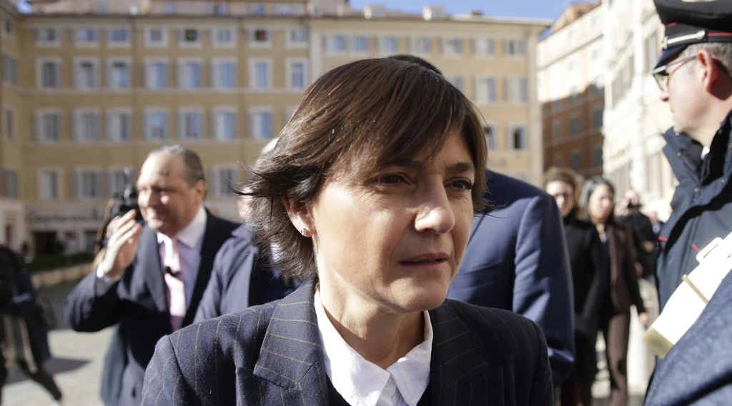 Serracchiani, la frase gravissima sulla Meloni: "Cosa preferisce", finisce male
