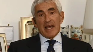 Stasera Italia, Pier Ferdinando Casini archivia il M5s: "Un fallimento, non possono perseverare sul reddito di cittadinanza"