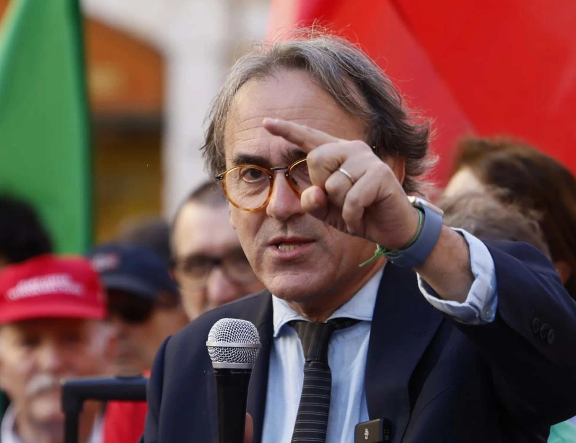 Angelo Bonelli, per lui anche il nubifragio in Romagna è colpa di Meloni