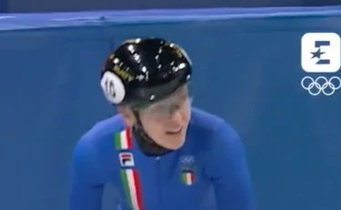 Milano-Cortina, Arianna Fontana d'argento? Lo sfregio dei suoi compagni sotto il podio