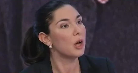 Giulia Sarti, bomba di Dagospia: "La data in cui sono state diffuse le foto, non può essere un caso"