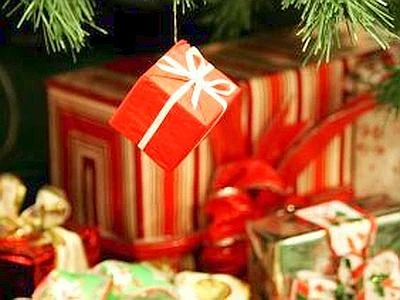 Archiviato il Natale al via l'opera del riciclo dei regali per un italiano su tre