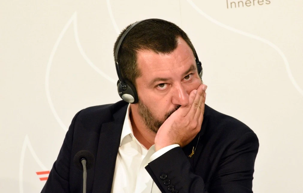 Immigrati, in 184 sbarcati a Lampedusa. Salvini: &quot;A casa subito con i charter&quot;