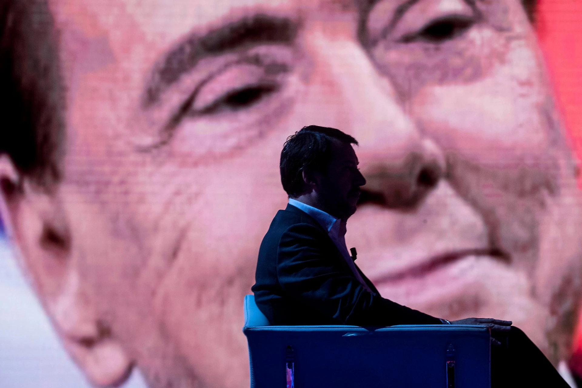 Matteo Salvini, il diktat a Silvio Berlusconi: "O così, o si rompe l'alleanza". Cav all'angolo