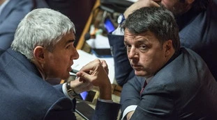 Matteo Renzi e Pier Ferdinando Casini, il patto con vista sul Quirinale: l'ex leader Udc al posto di Sergio Mattarella?