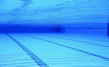 Sicurezza in piscina, la nuova legge dopo la scia di morte: cosa cambia, chi chiude