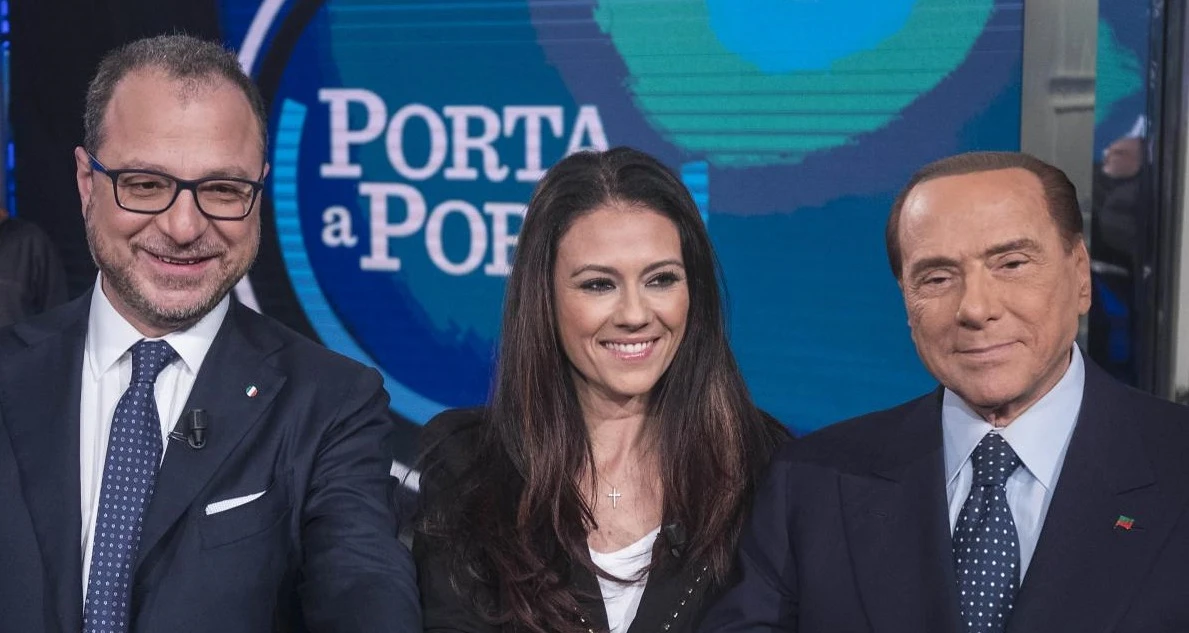 Giovanni Toti, il siluro da Giorgio Mulè: "Senza uno scatto di dignità"