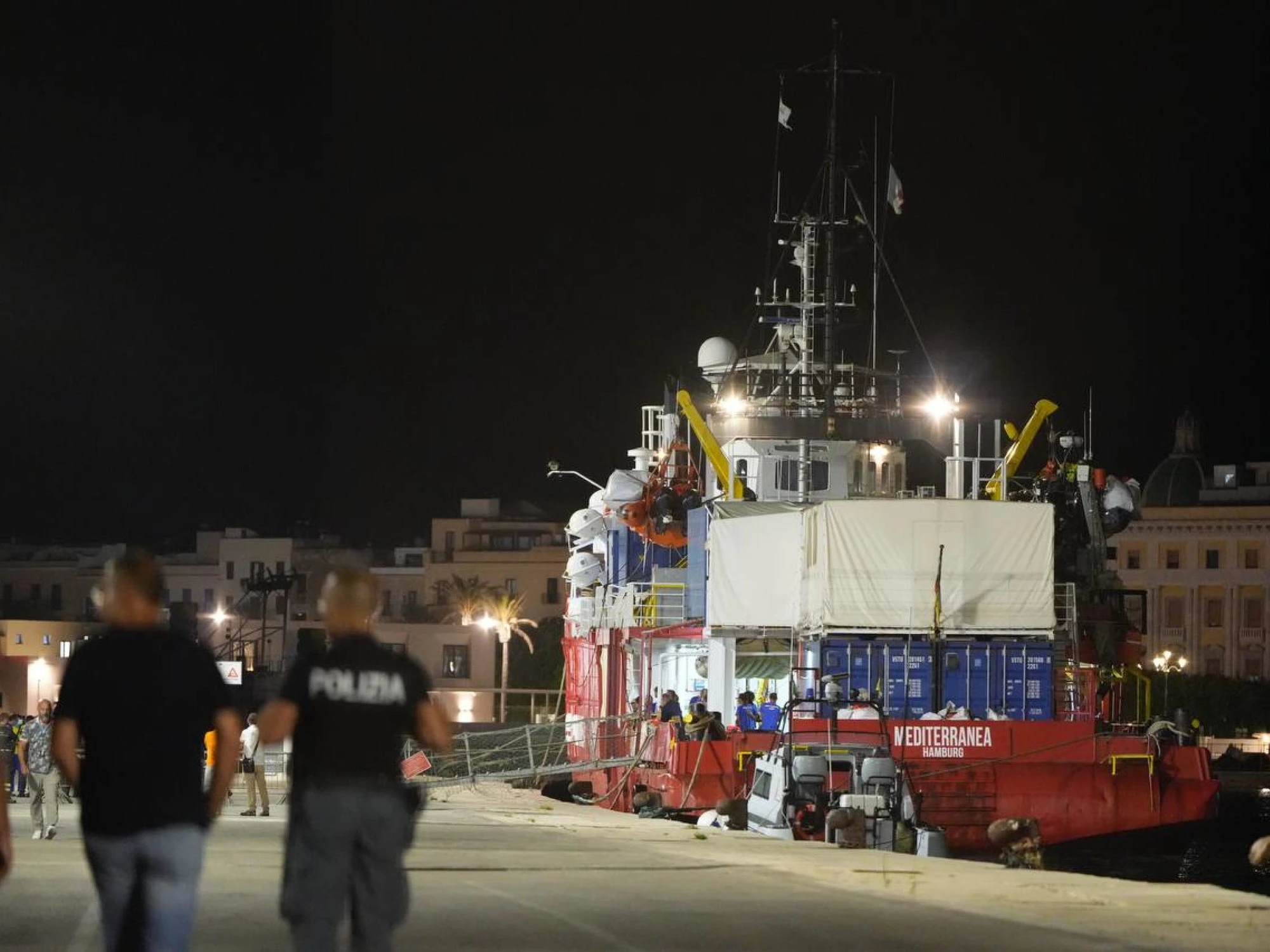 Mediterranea, gli estremi rimedi del Viminale: stangata la Ong