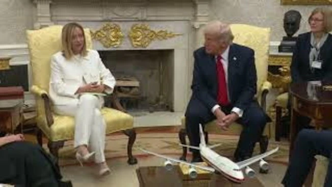 Meloni alla Casa Bianca nel 2025 incanta Trump parlando in italiano: "It was so beautiful"