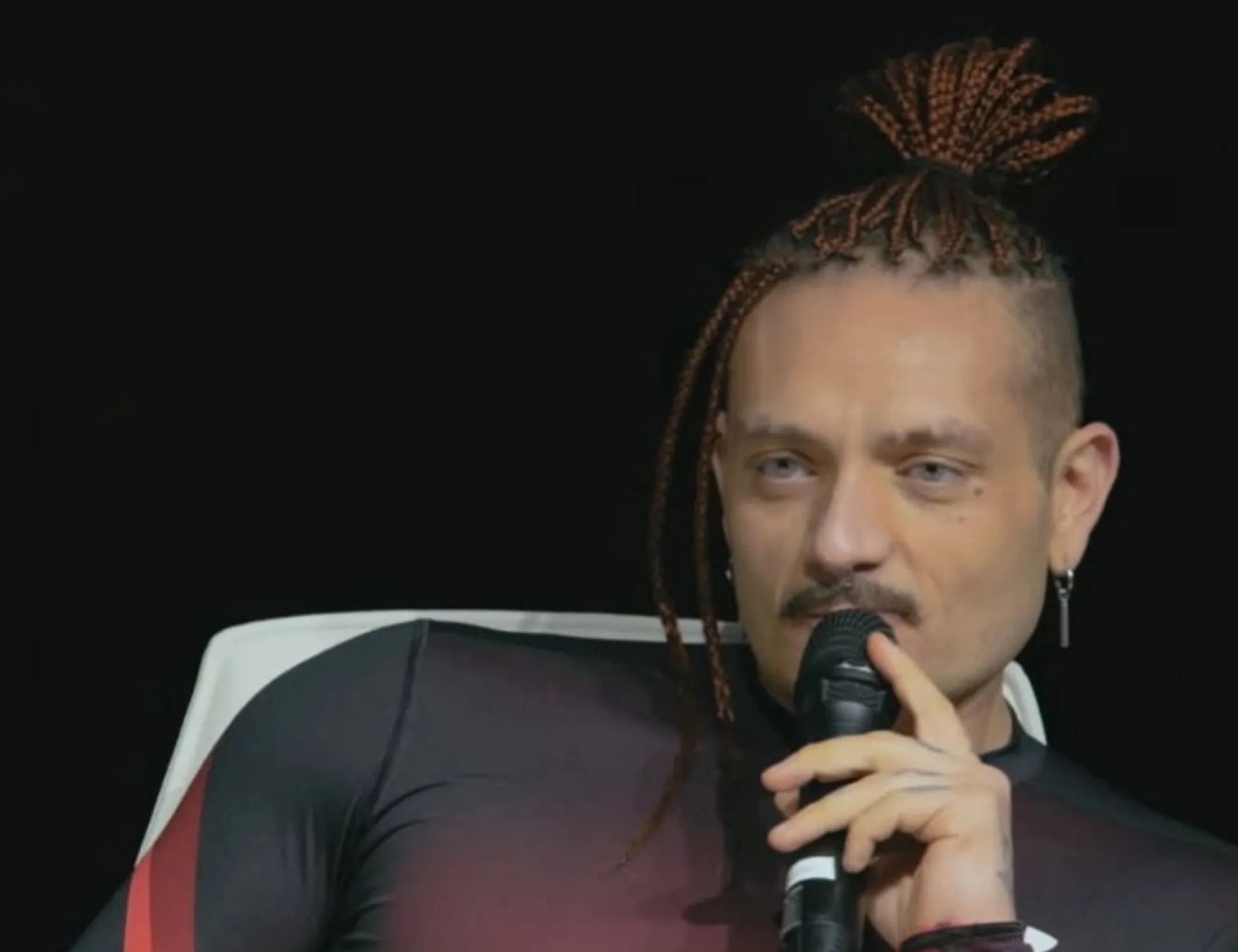 Leggi l'articolo: "Sicuramente loro con Conte...". Mister Marra travolge il Fatto