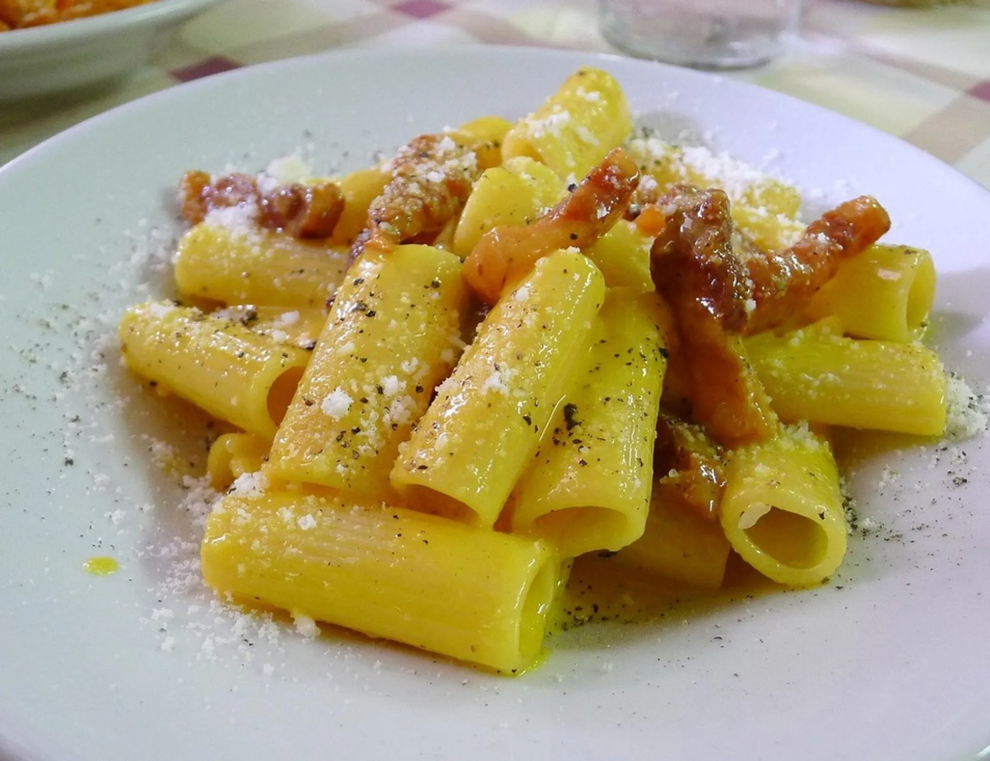 Leggi l'articolo: Una carbonara in faccia alla sinistra: smentiti pure a tavola