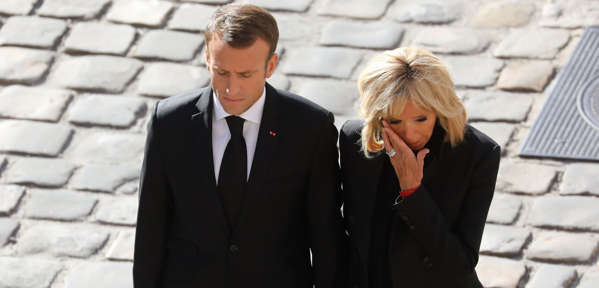 Emmanuel Macron e Brigitte Trogneaux, la biografia su Mimi Marchand che può far crollare l'Eliseo