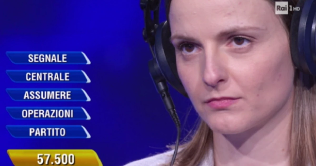 L'Eredità, sfottò di Flavio Insinna alla campionessa perdente: ""Mi dispiace, la direzione..."