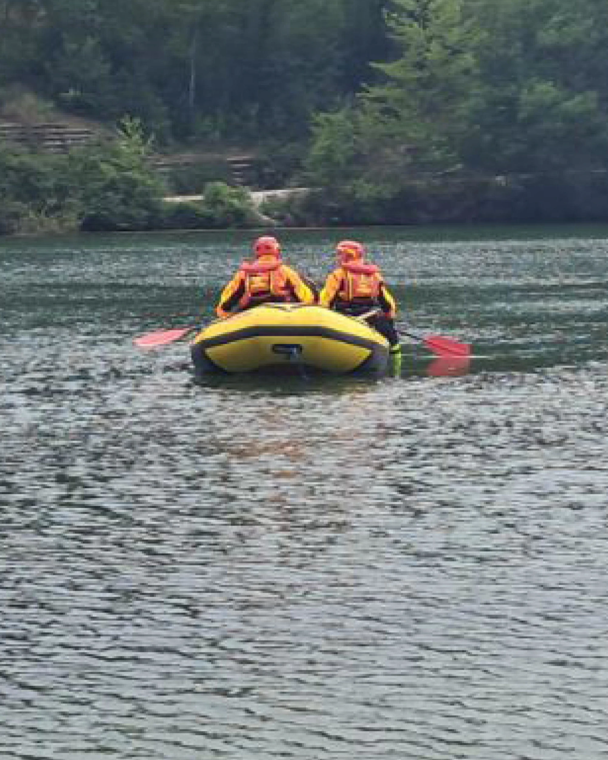 L'Aquila, si tuffa nel lago ma non riemerge più: studente muore annegato