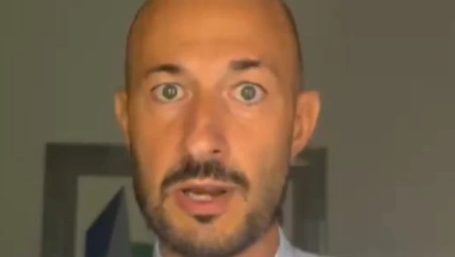 https://media.liberoquotidiano.it/oMIoOrCmvh2qv6VJAFVxwRoWwYKxKNVGvCdz_Szr-zA/width:800/quality:90/aW1hZ2VzLzIwMjYvMDgvMjcvMTIzMzI0Njg2LTY4OWQ1M2IyLWRkNTUtNGJhMi05MzYzLTc3ZGRmNjBhNjdkNi5qcGc.webp
