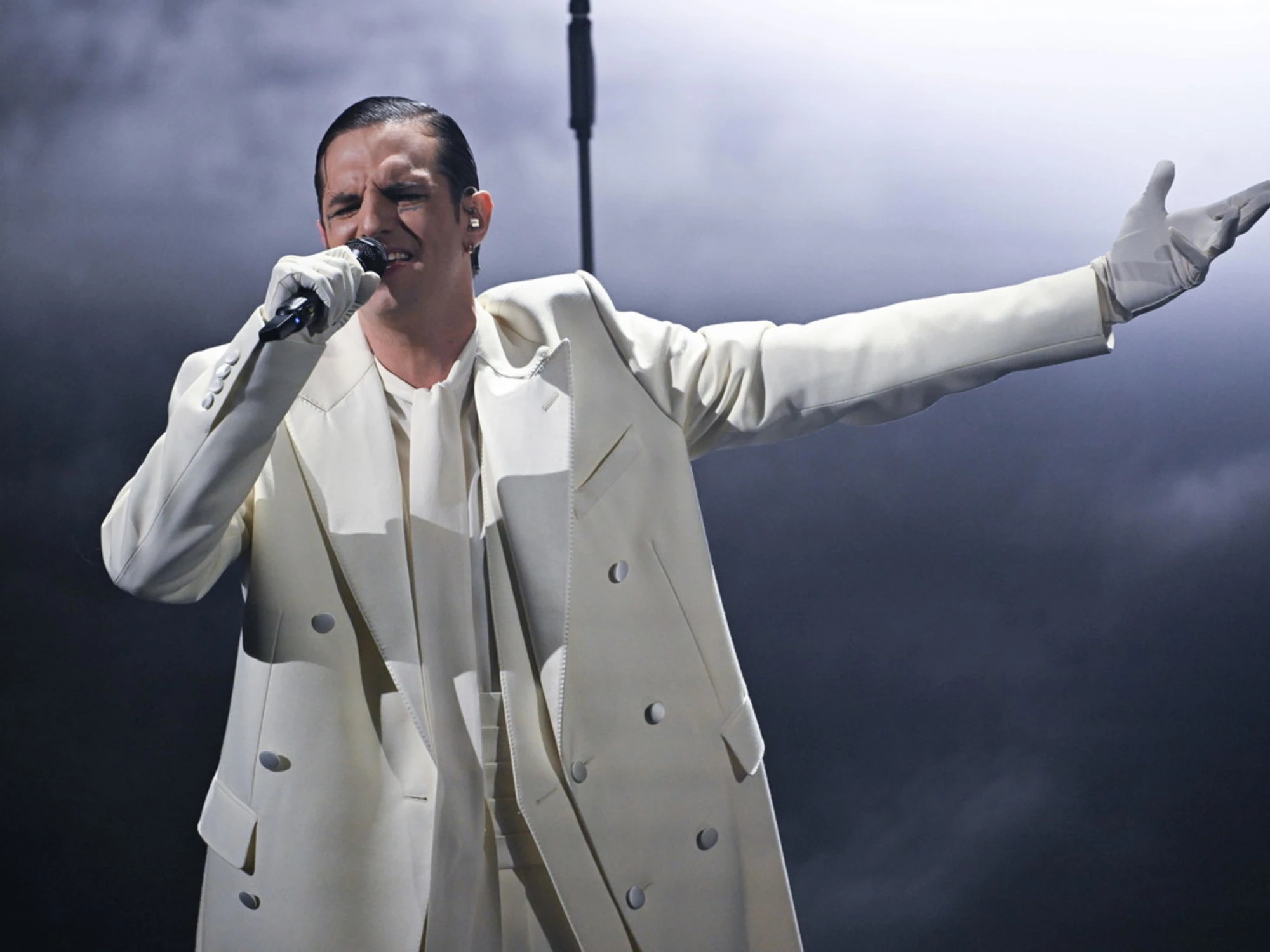 Sanremo 2026, roba da 300mila euro: Achille Lauro lascia sena parole sul palco