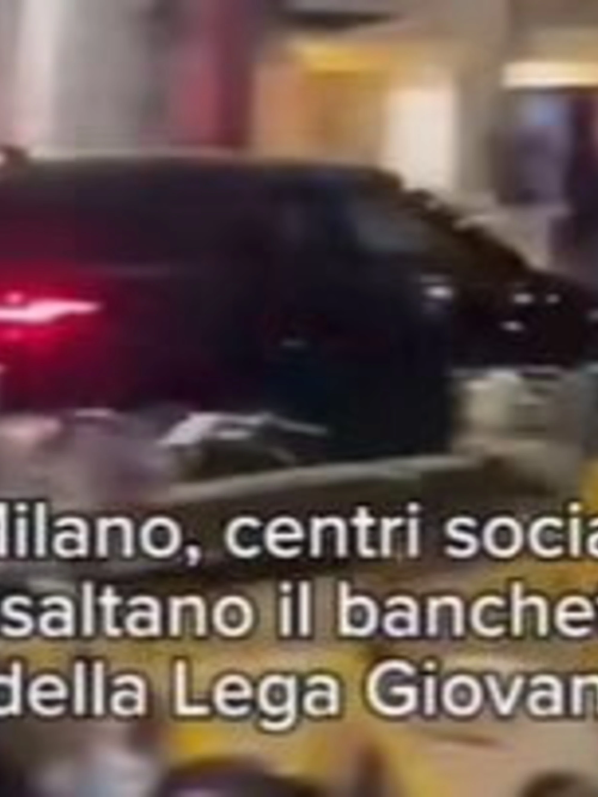 Assalto dei centri sociali alla festa leghista