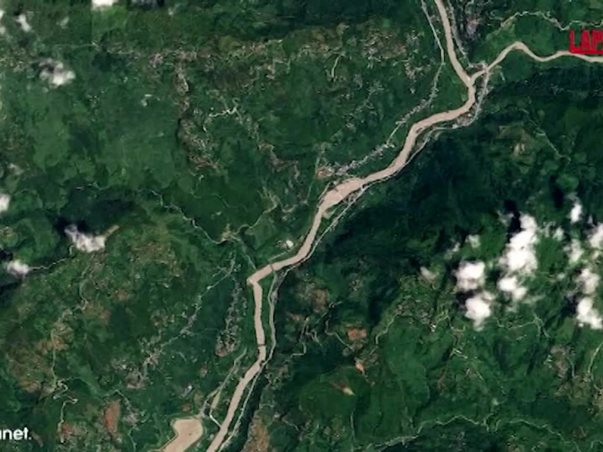 Leggi l'articolo: Nepal, prima e dopo: le immagini impressionanti dal satellite