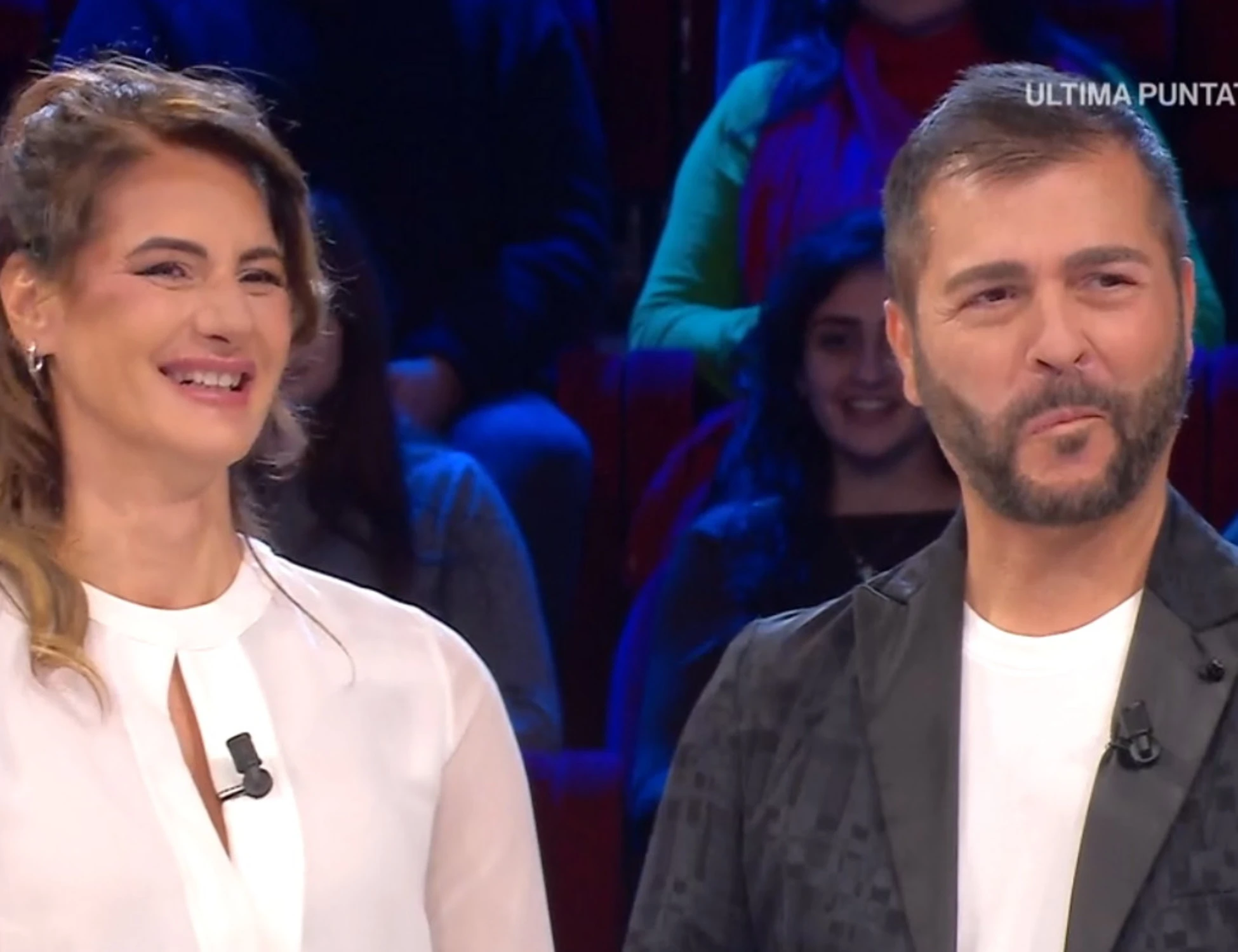 Affari Tuoi, Giancarlo e Raffaella gelano De Martino: "Eravamo sposati, ora solo fidanzati"