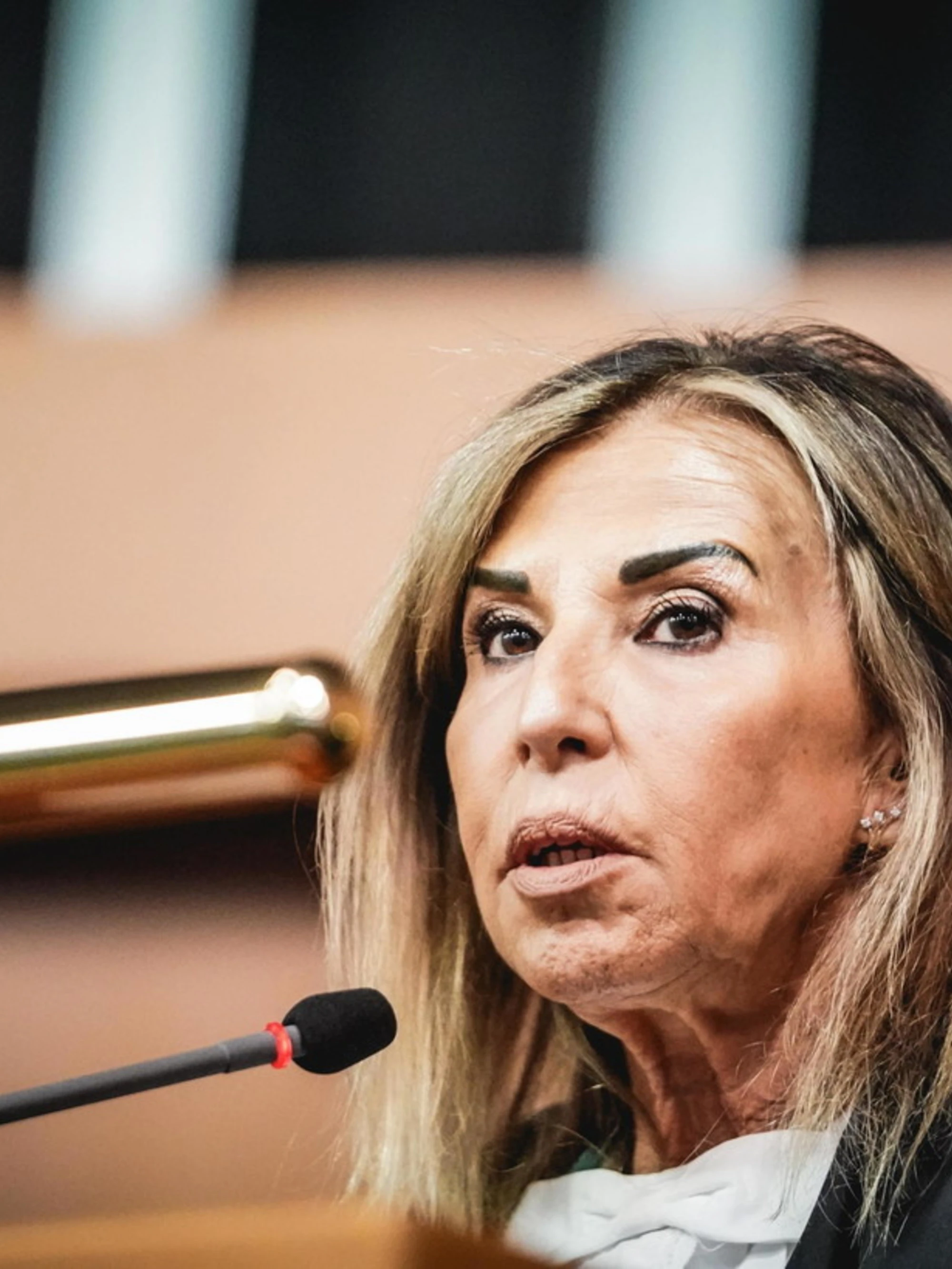 Lucia Musti minacciata dagli antagonisti: "A rischio la sua incolumità", si muove il Csm