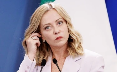 Italijanska premierka Meloni jezna zaradi preiskave Almasri, Gasparri kritizira politično uporabo pravosodja, Nordio pa ogorčen nad vmešavanjem tožilcev